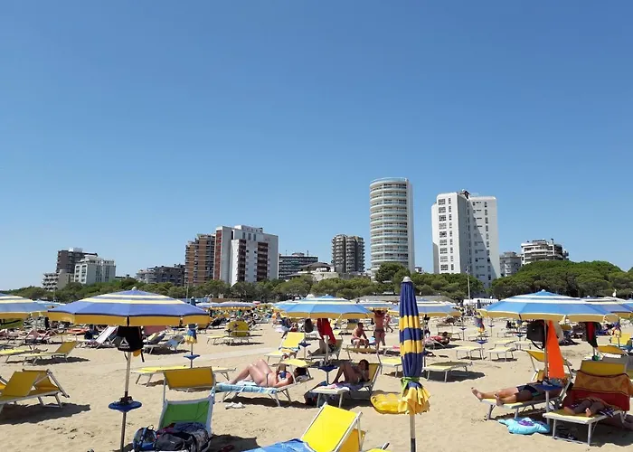Lucerna Apartments At Sabbiadoro Beach